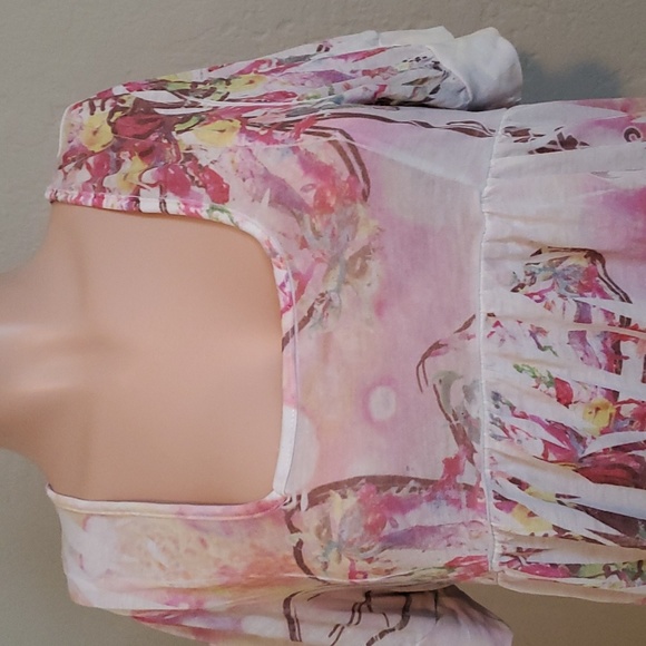 💞Ladies Top - Picture 3 of 4